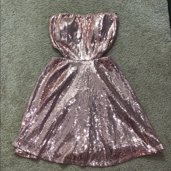 Forever 21 Dresses & Skirts - Dress